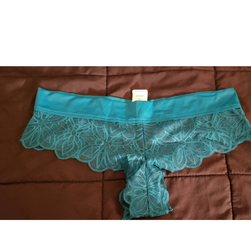 PINK extra low rise Cheekster